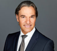 Ralf Seifert - IMD Professor