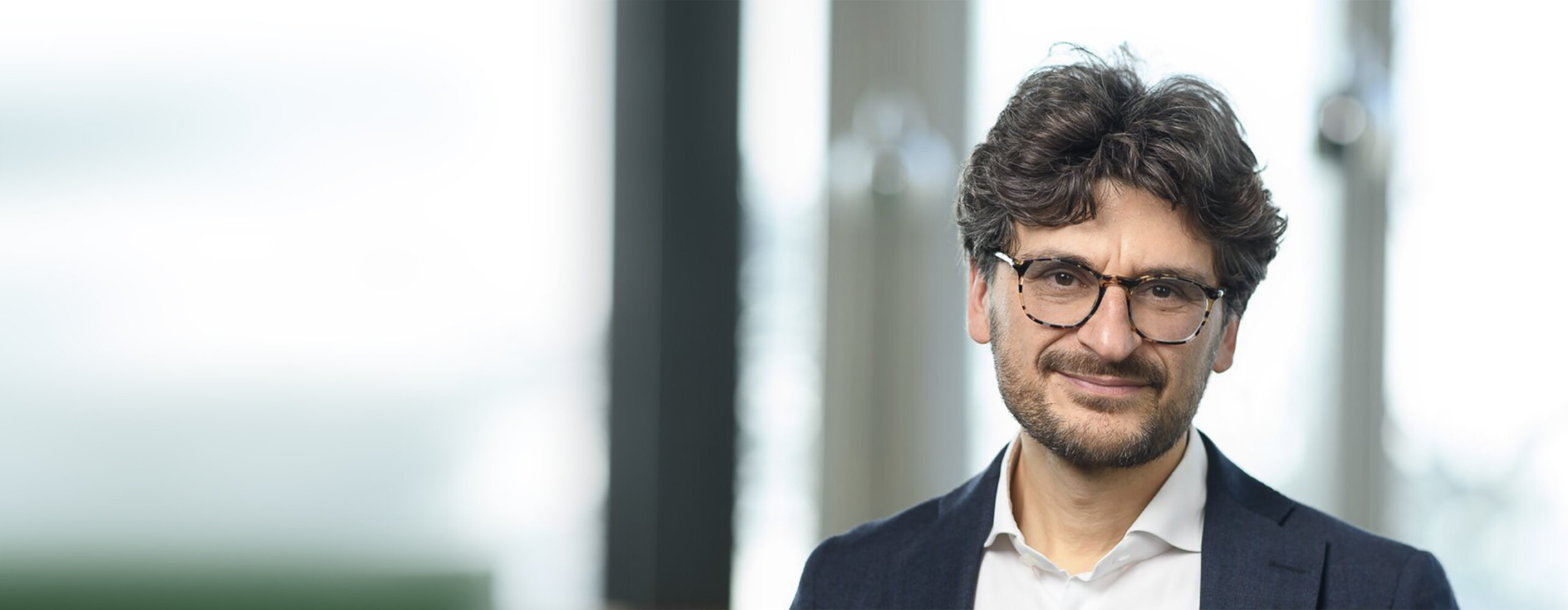 20220707-Faculty- AlfredoDeMassis-1440×560-MH - IMD Business School