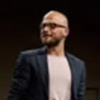 20220726-f90d-guidoCaniglia-PG-200×200 - IMD Business School