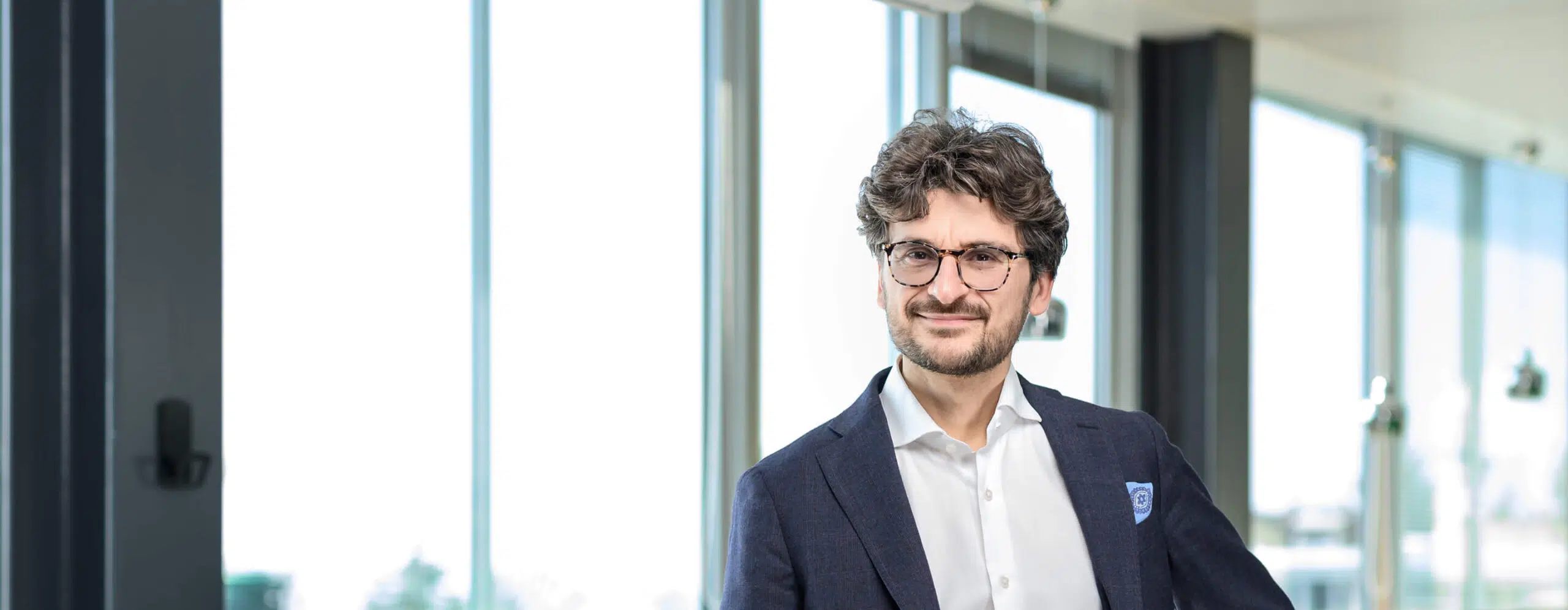 20220901-AlfredoDeMassis-TopBannerCampus-1440×560-x2-MH-comp - IMD Business School