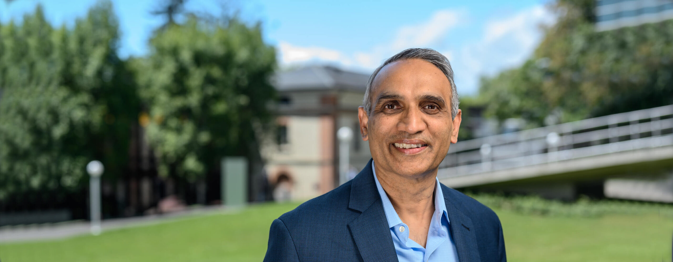 20220901-Faculty-GoutamChallagalla-TopBannerCampus-1440×560-x2-MH-comp - IMD Business School