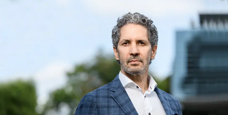 20220901-Faculty-MichaelYaziji-CardCampus-370×187-x2-MH-comp - IMD Business School