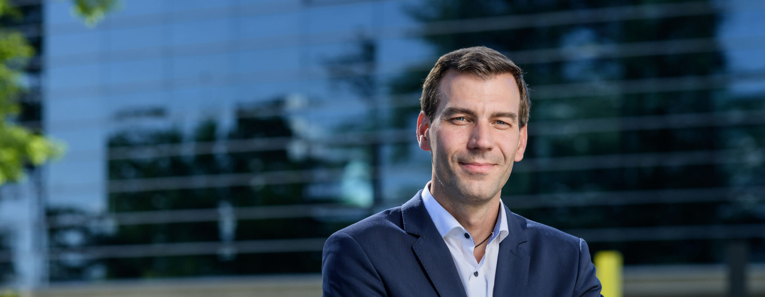 20220901-Faculty–PeterVogel-TopBannerCampus-1440×560-x2-MH-comp - IMD Business School