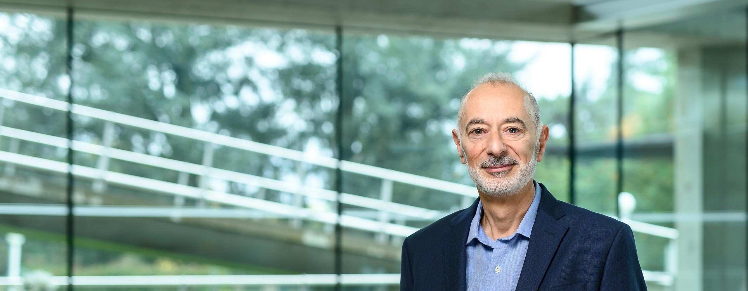 20230608-Faculty-BarsouxJeanLouis-2560×996 - IMD Business School