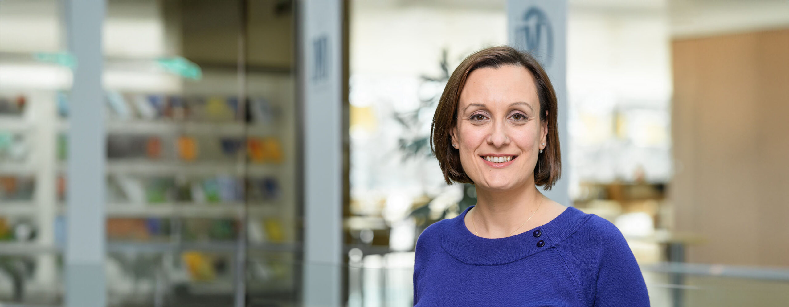 20240405-Faculty-Oyku_Isik-TopBanner-2800x1120 - IMD Business School