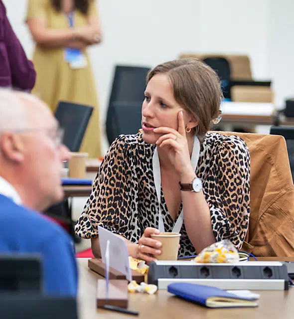 20220815-F90D-You&YourCLass-590×640-MH - IMD Business School
