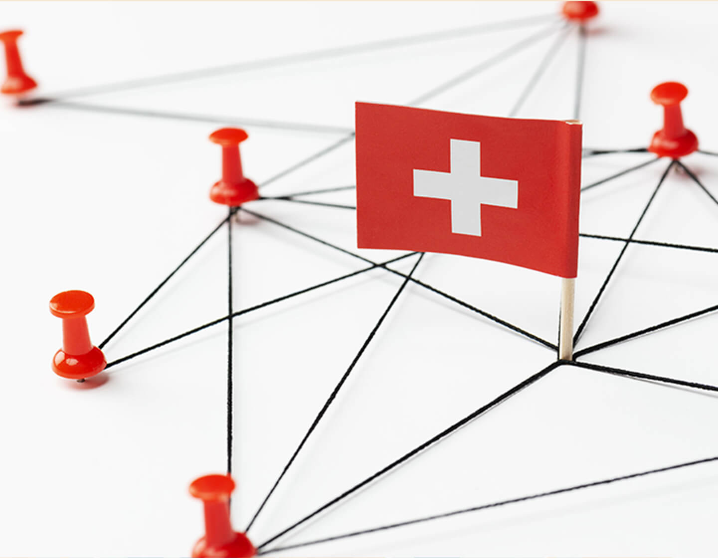 20220919-R&K-Articles-SmallIsBeautiful-720x560x2-SG-comp - IMD Business School