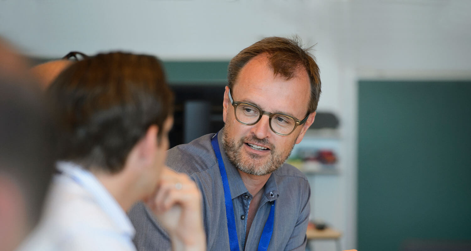 20220913-FRS-You&YourClass-750×400-x2-MH-comp - IMD Business School