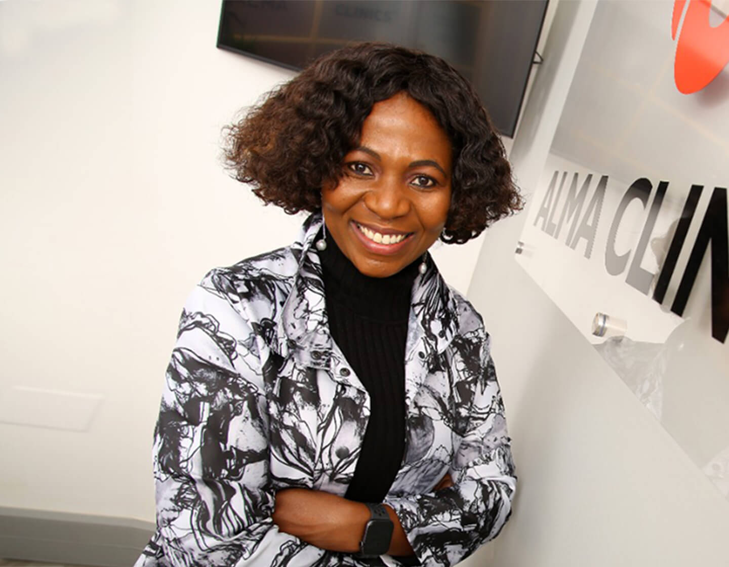 20221021-News-IMDAlumnaHonoredForEmpoweringPatients-720x560x2-SG-comp - IMD Business School