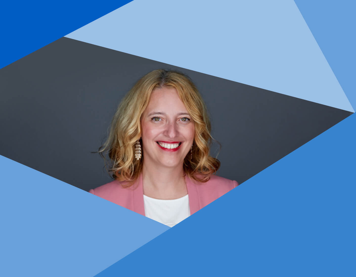 20221021-News-LookToThePastToUnderstand-720x560x2-SG-comp - IMD Business School