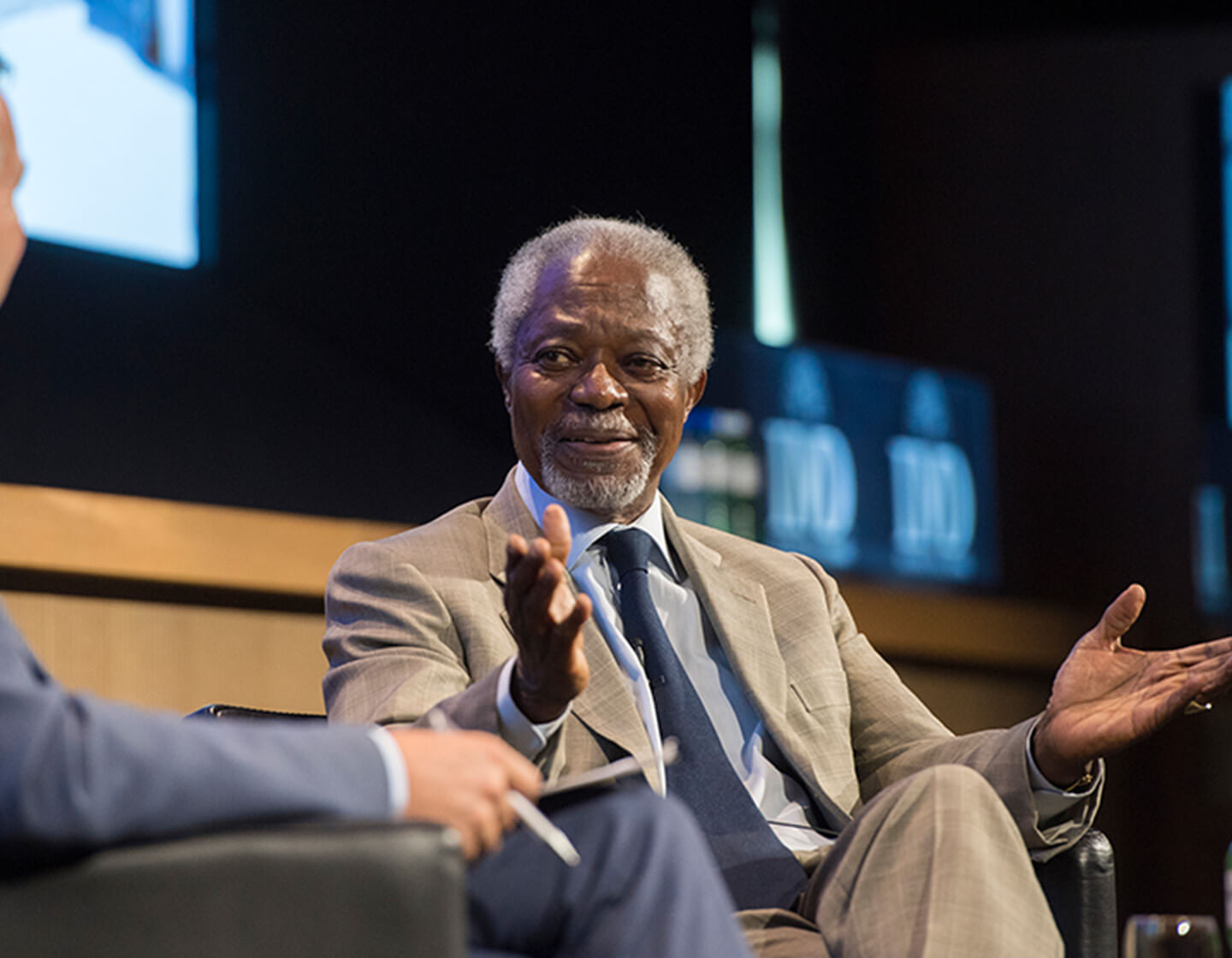 News-IMDsOrchestratingWinningPerformanceWelcomesKofiAnnan-720x560x2-comp - IMD Business School