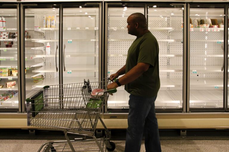 How to manage supply shortages in the face of unexpected event