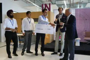 ns049-17b - IMD Business School - IMD Business School