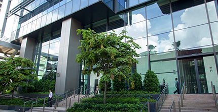 A valuable platform for alumni takes shape in IMD’s Singapore hub