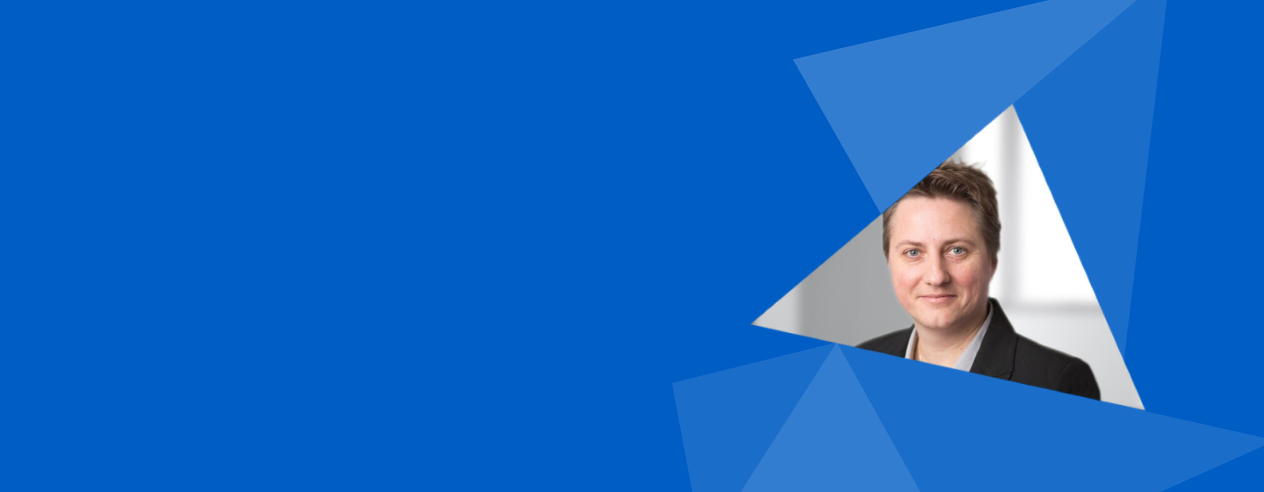 BoardMermbers-JPG-CorinneAveline-1440×1120-BG3_1_ - IMD Business School