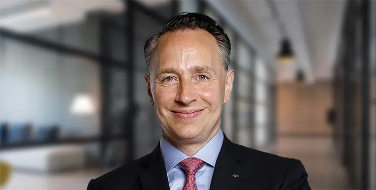 BoardMermbers-PNG-Thomas-Buberl-740×374-BG3 - IMD Business School