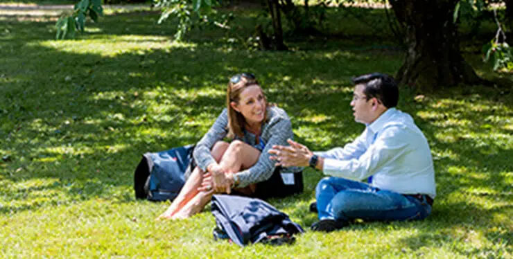 20221201-HR-WorkingAtIMD-BenefitsCards-WorkLifeBalance-370x187x2-comp - IMD Business School