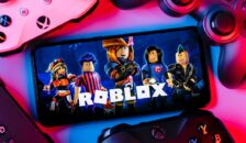 Image of Roblox characters showing on a smartphone