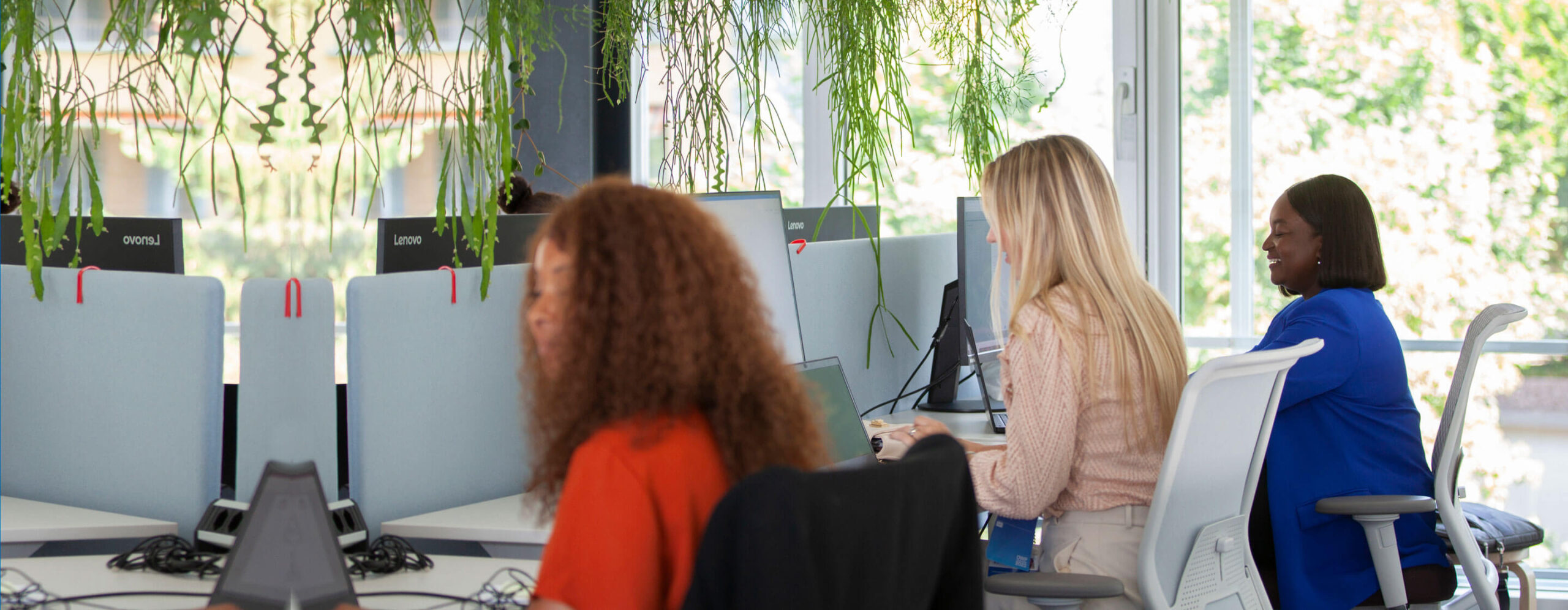 20210124-Help-TopBanner-1440×560-x2-MH-comp - IMD Business School