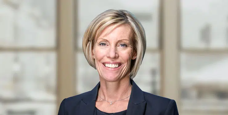 20230125_career-AnnaDunand-Card-370×187-x2-MH - IMD Business School