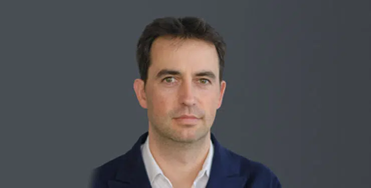 20230222-center-Family-BenjaminFirmenich-card-740×374 - IMD Business School