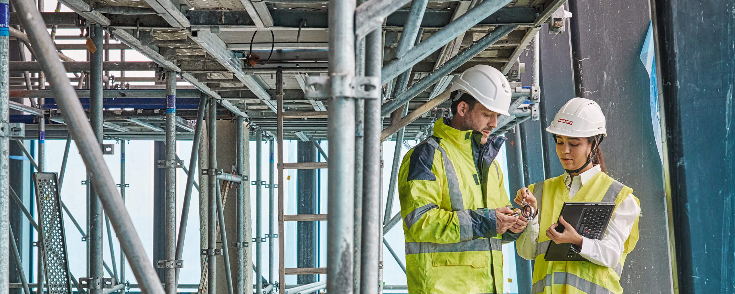 20230303-CustomPrograms-Hilti-TopBanner-2800×1120-comp - IMD Business School