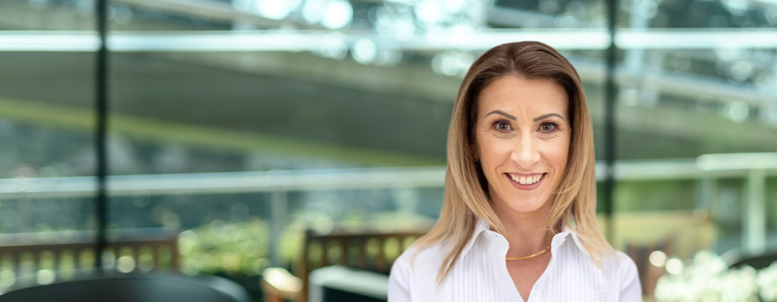 20230307-CustomPrograms-Overview-Quotes-ValeriaBalasteguim-2880×1120-AJ_bf - IMD Business School