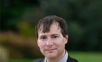 20230323-Israel-Committee-members-Asher_Bennet-325×200 - IMD Business School