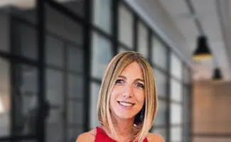20230324-Portugal-Committee-members-Marta-325×200 - IMD Business School