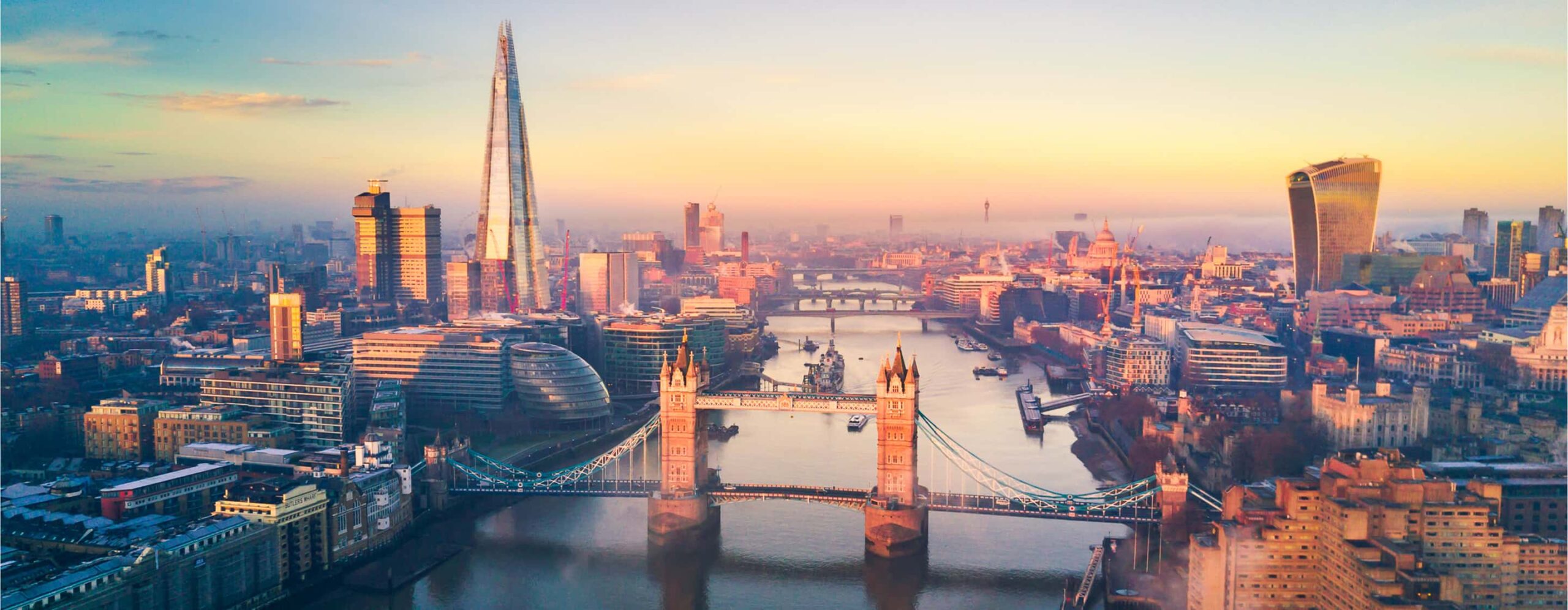 AlumniClub-TopBanner-UK-2880×1120-AJ-comp - IMD Business School