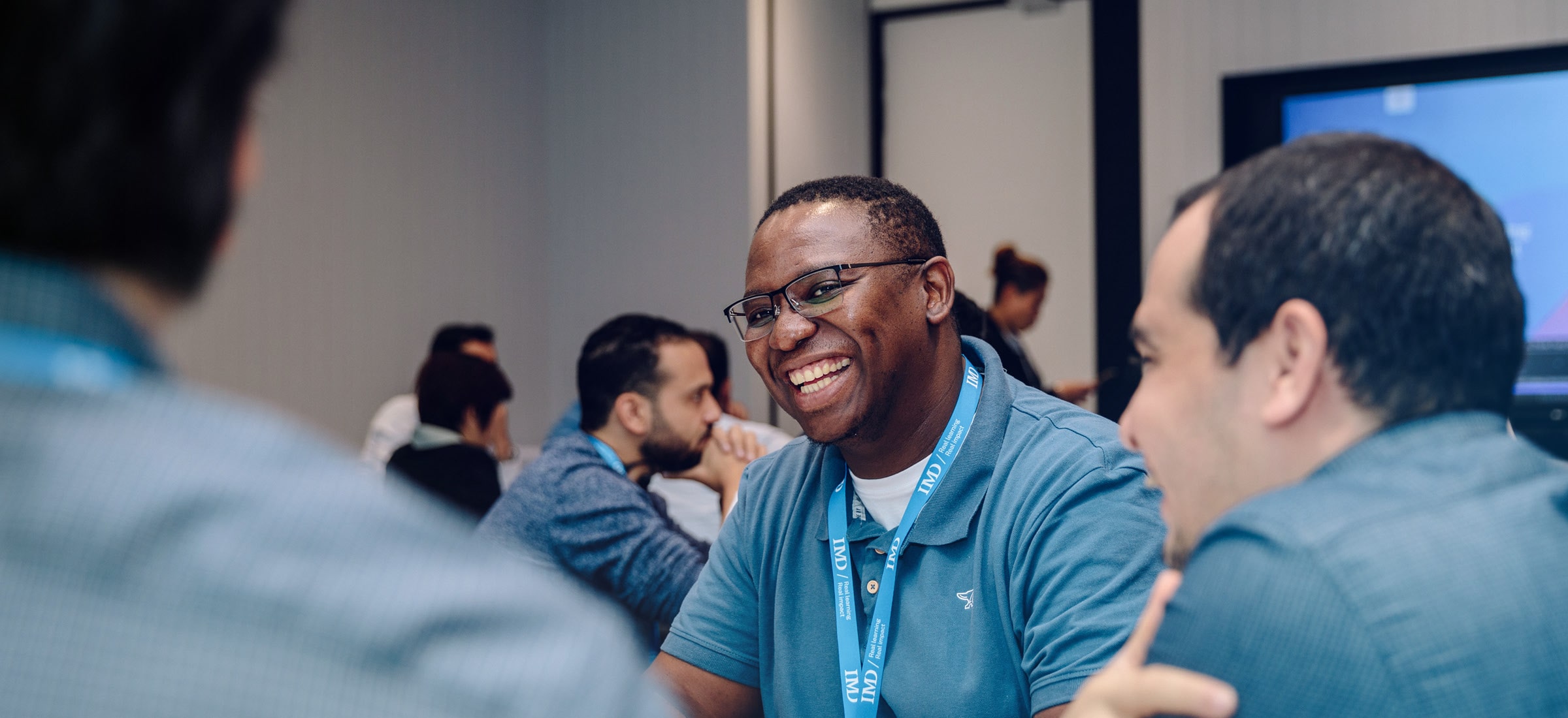 20230406-VAM-Topbanner-2400×1100-Tablet-comp - IMD Business School