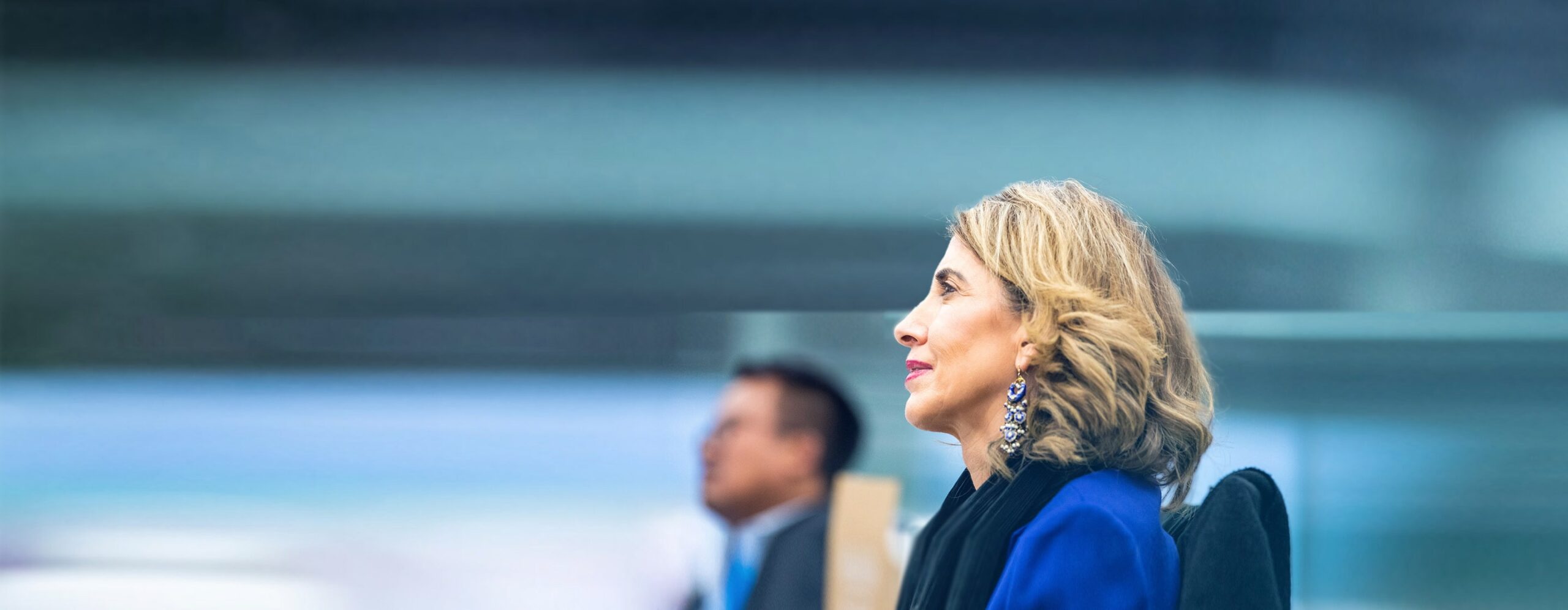 20230411-SF-TopBanner-Desktop-2880×1120-BlueFilter-comp - IMD Business School