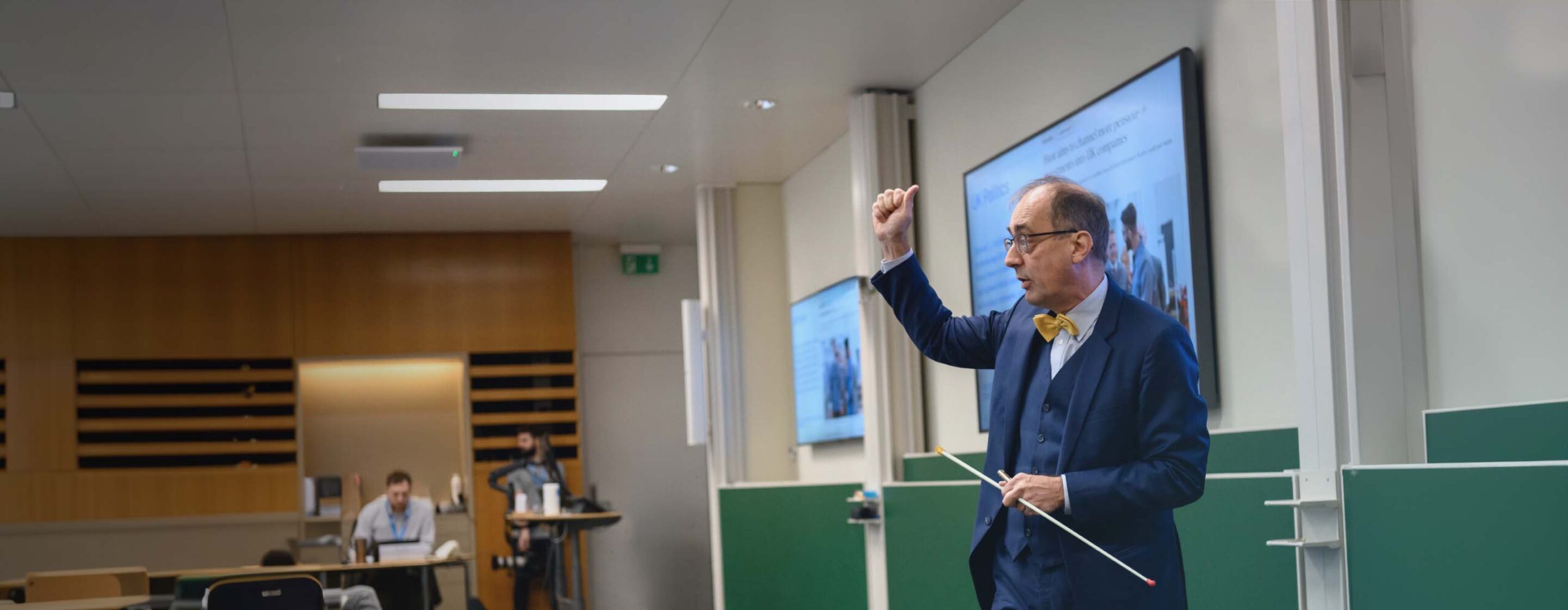 20231018-VAMI-About-Top-Banner-2880×1120 - IMD Business School