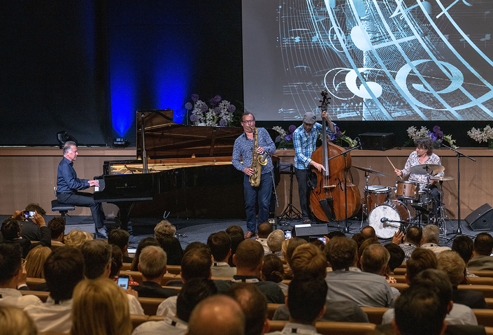 Dominic Alldis performing in a jazz setting. A versatile musician, he also facilitates interactive musical learning experiences for business audiences
