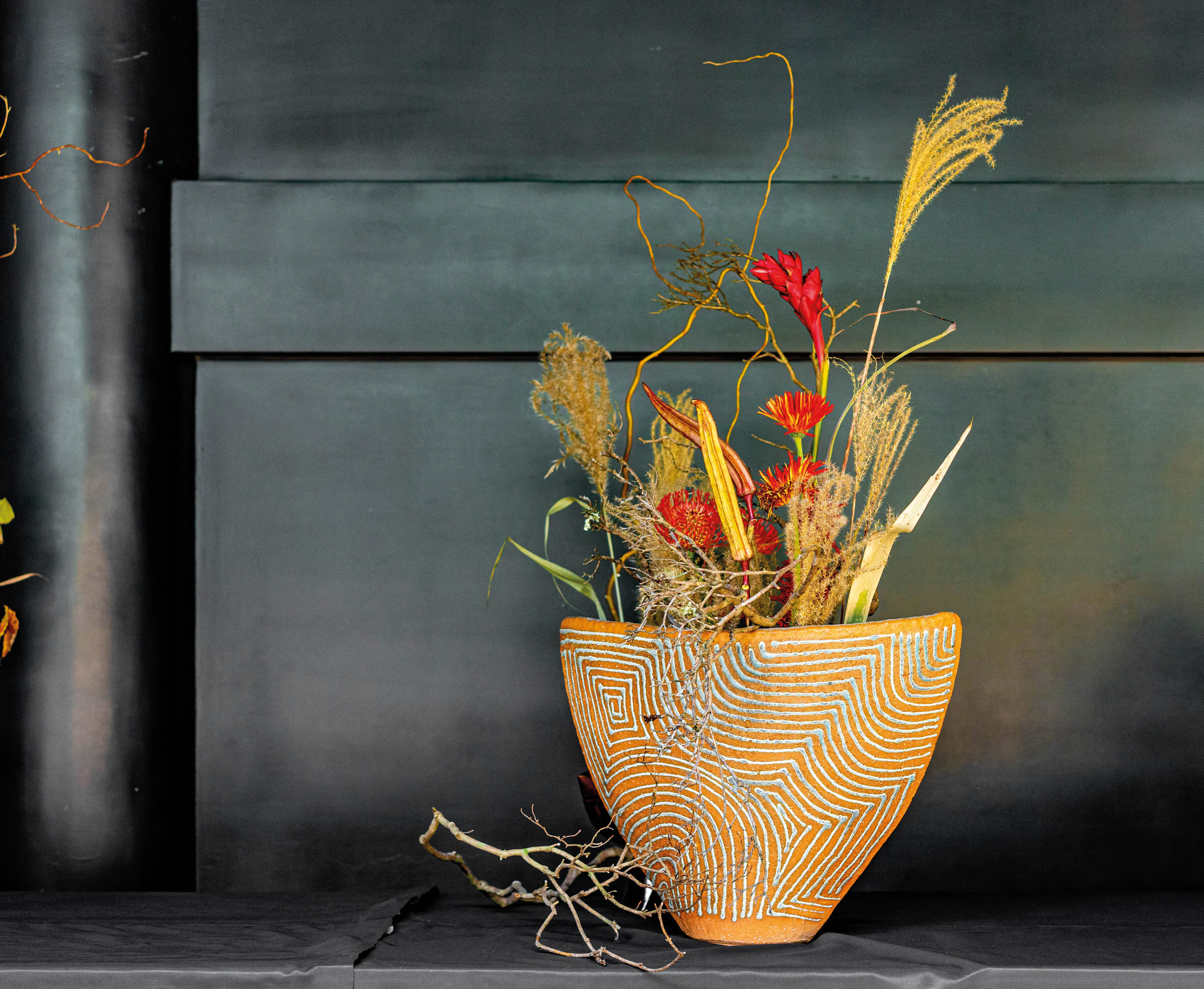 Botanicat様 Inca 破開　牙城　5号セット The Japanese art of flower arrangement can change the way we do