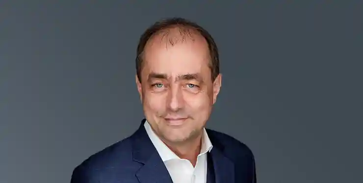 IMD faculty Karl