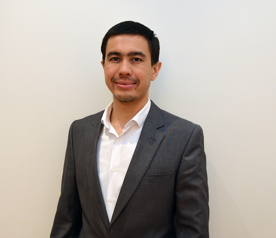 IMD EMBA graduate Rashod Nasirov - IMD Business School