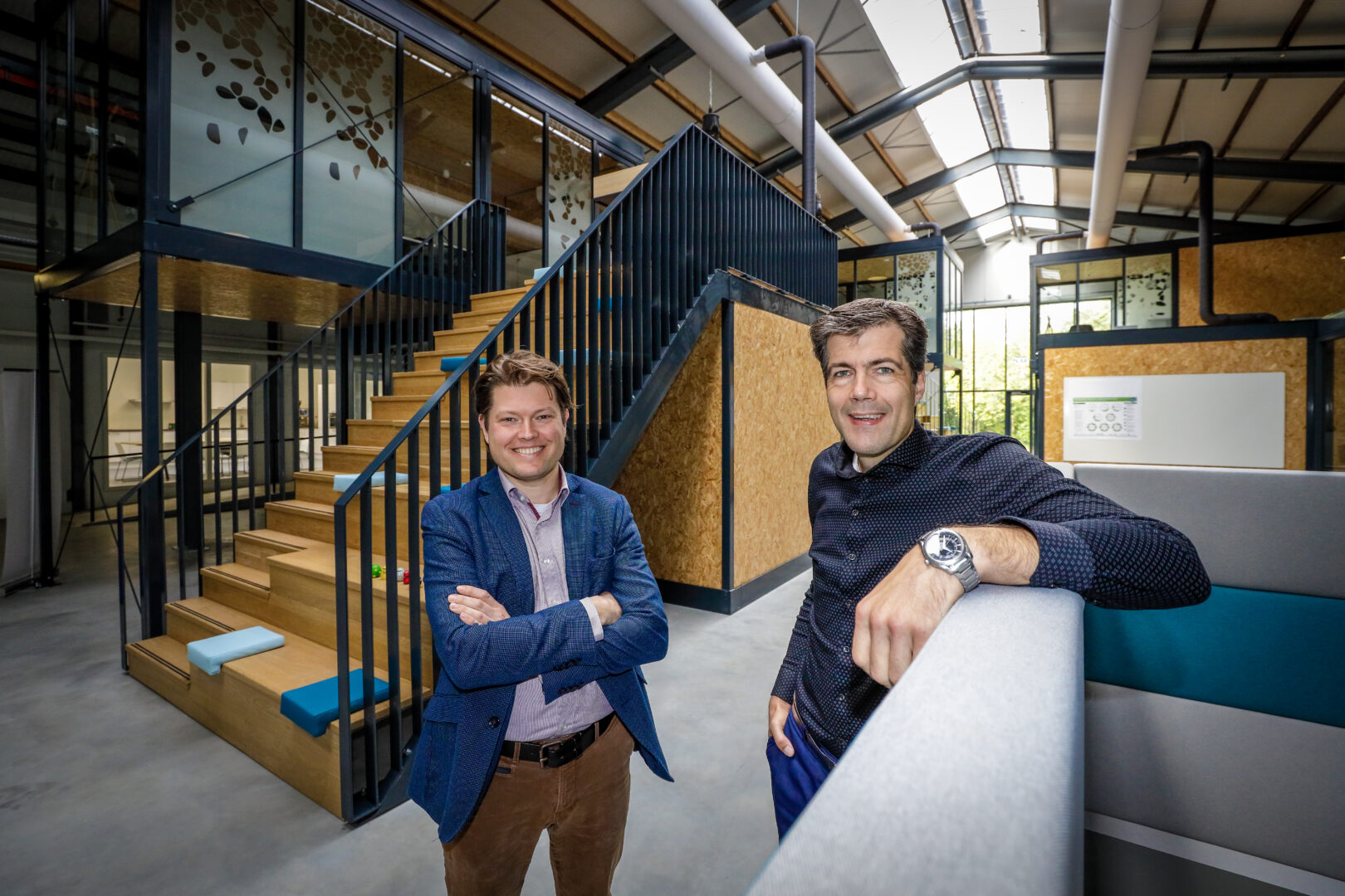 Paques-Balk-Bacterieen-Plastic-Milieu-Leeuwarder-Courant_MK-2021-5 2 1 - IMD Business School Fattest Alumni Story - IMD Business School