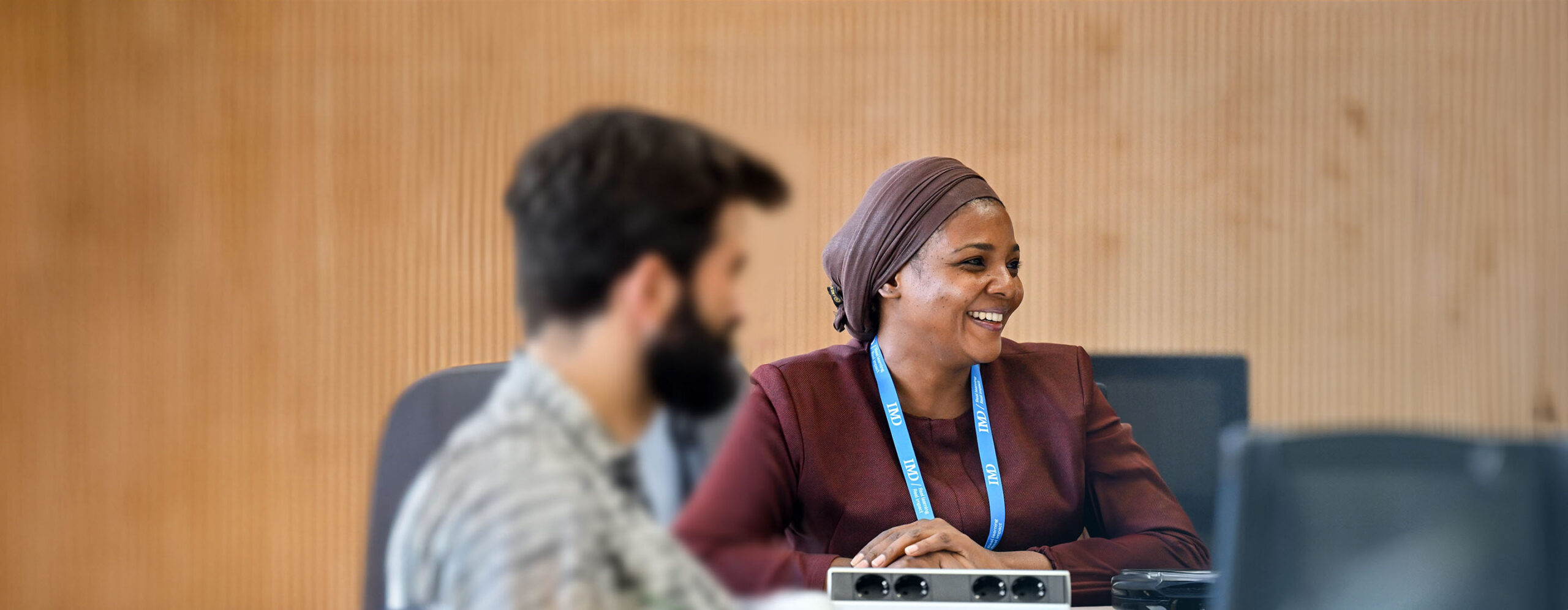 20240417-LSC-Topbanner-BlueFilter-Desktop-2880x1120-3 - IMD Business School