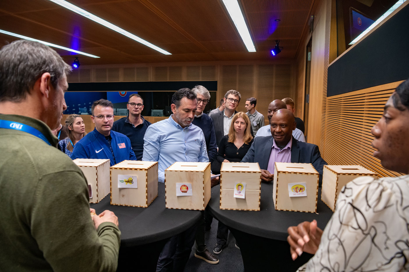 20240604-IA-Gallery_Slider-1406x637-8 - IMD Business School