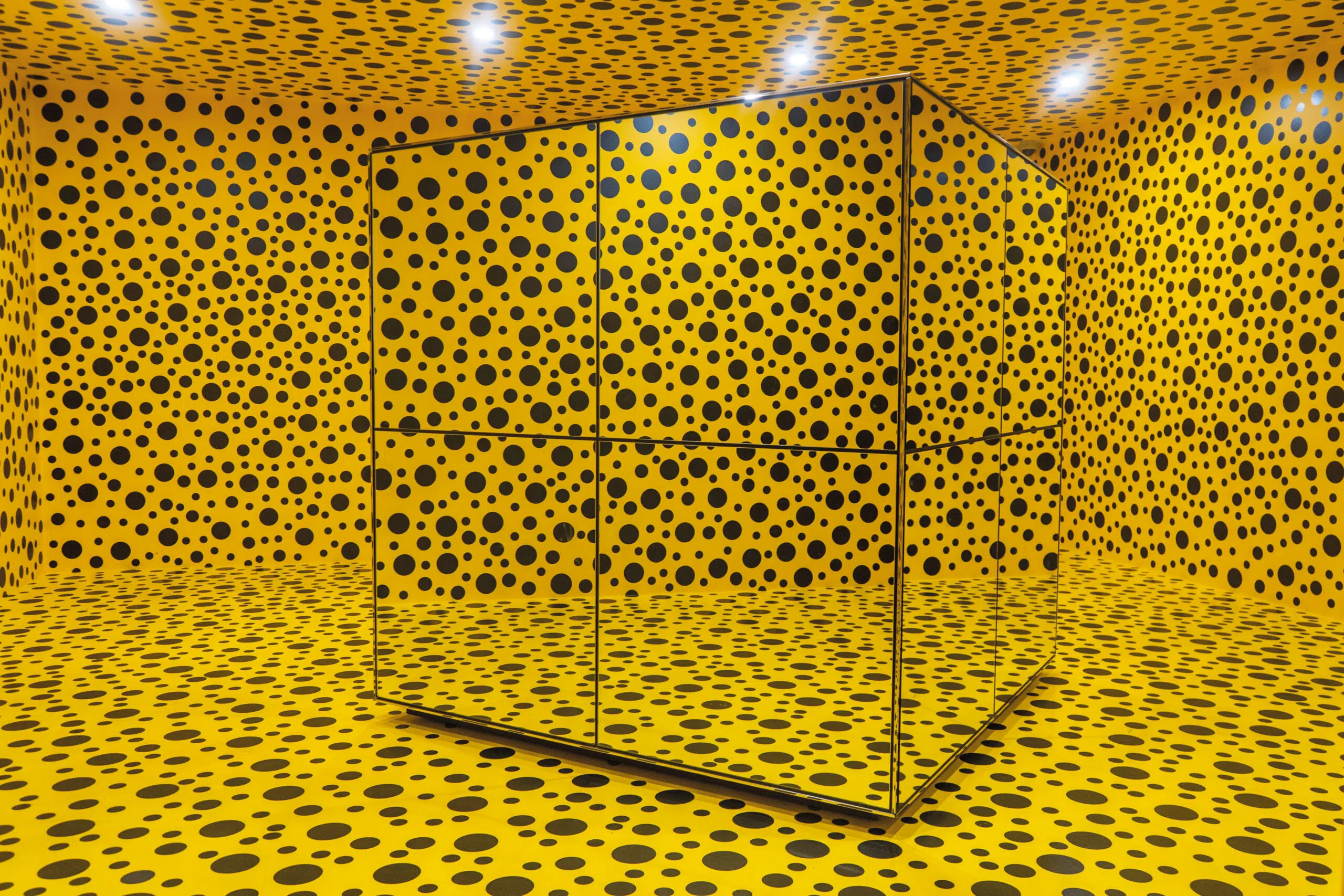 Joining the dots: a creative design for leadership