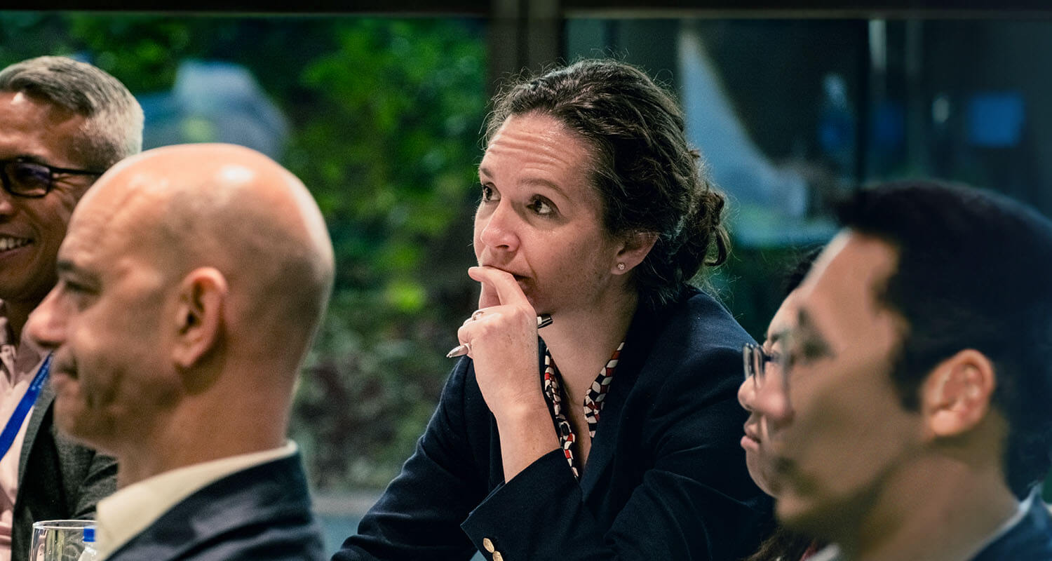 20240711-MP-Hero-Alternatives-Web-Topbanners-mobile 1500x800 B - IMD Business School