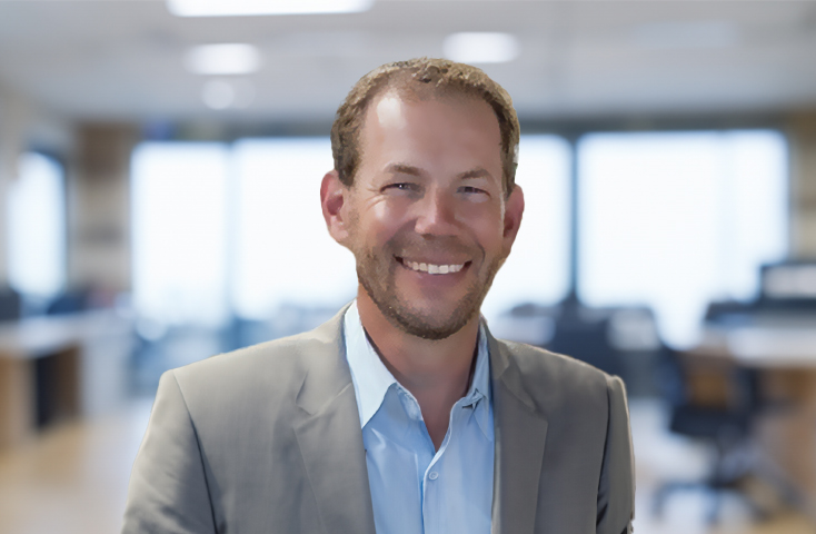 20240806-Alumni-Adrian-Glatz-Diploma-Card-734x480 - IMD Business School