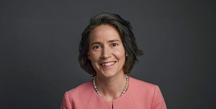 20241115-HPB-Guest-Speaker-Image-Resize-740x374Elisabeth Bourqui - IMD Business School