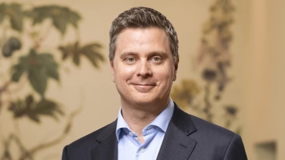 Thomas-Schinecker - IMD Business School