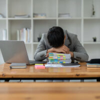 Increasing-complexity-leads-to-diminishing-returns-2