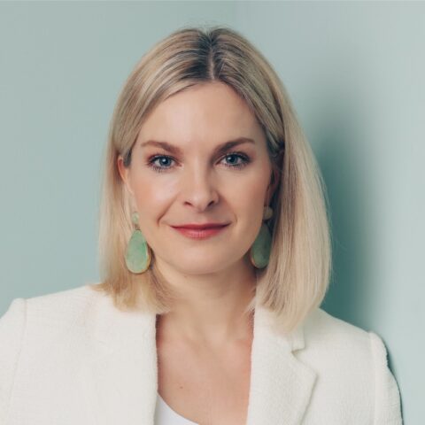 Dr Kiri Trier