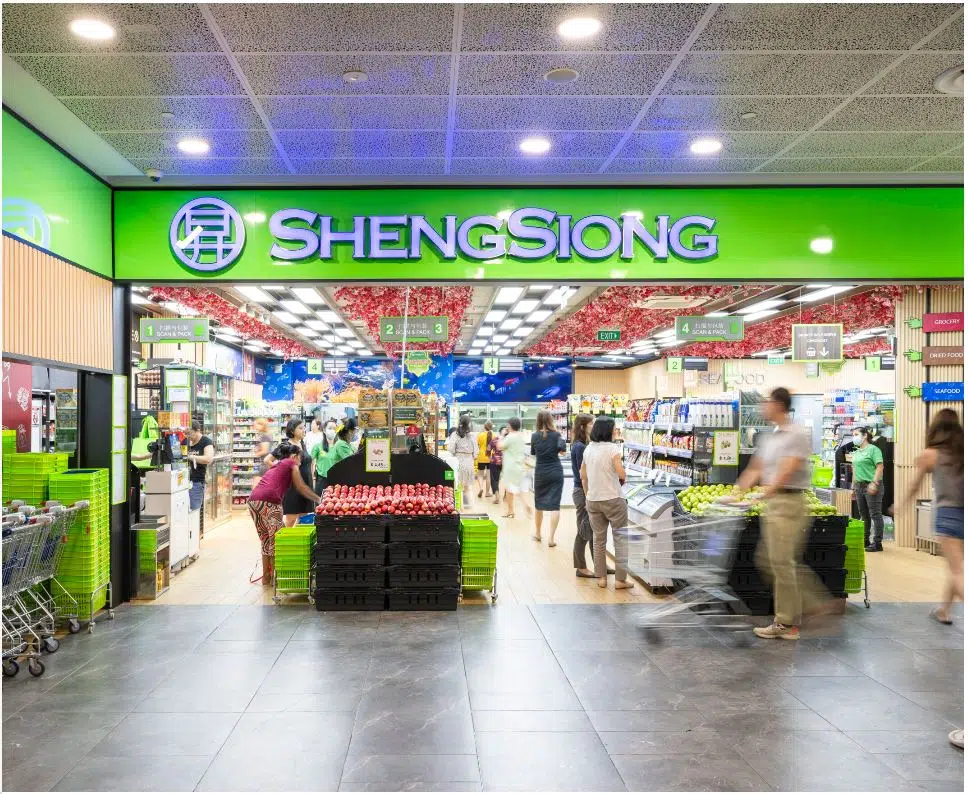 In the field with Sheng Siong
