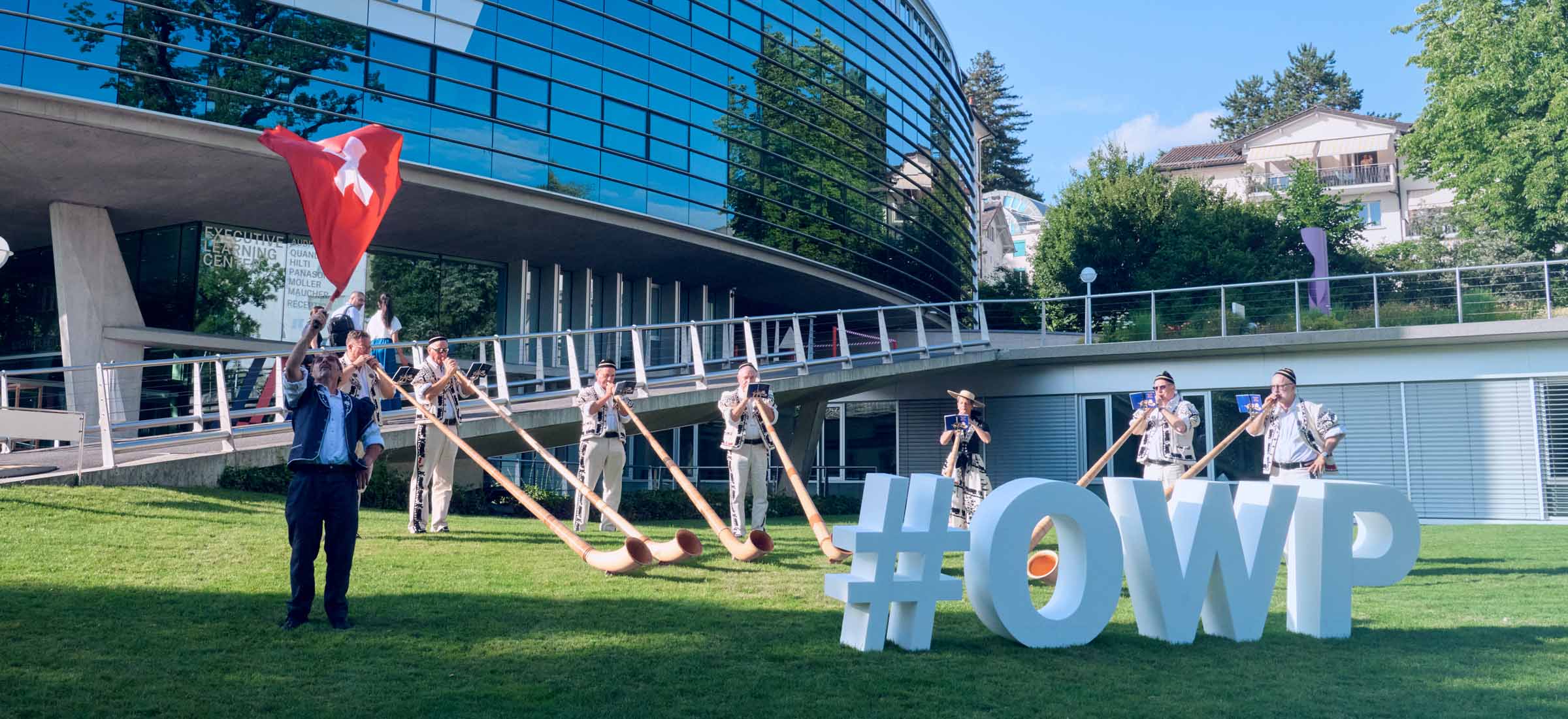 OWP2025-TopBanners-Tablet-2400x1100 - IMD Business School