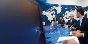 Blend-youth-with-experience-to-navigate-geopolitical-risk-2 - IMD Business School